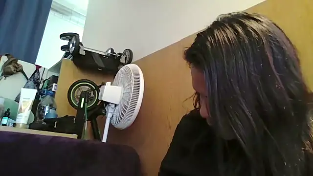 Dnasty408 online show from February 4, 2026, 9:43 pm