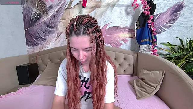 Snapshot of Anoraa chatting on October 9, 2025, 10:43 pm Anoraa online show from October 9, 2025, 10:43 pm