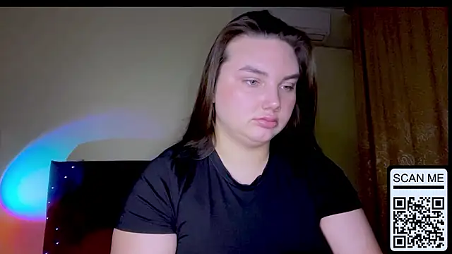 Dreamyblushfairy online show from February 23, 2026, 4:40 pm