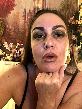 Snapshot of BELLAMORGANE1 chatting on January 17, 2026, 6:00 pm BELLAMORGANE1 online show from January 17, 2026, 6:00 pm