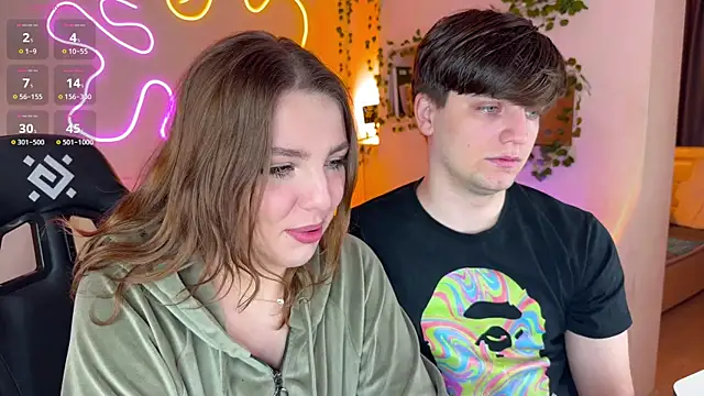 Snapshot of RobertAndLinela chatting on September 27, 2025, 3:56 am RobertAndLinela online show from September 27, 2025, 3:56 am