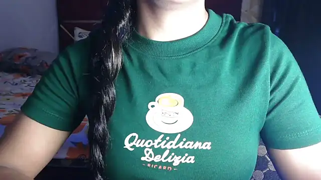 Somiya87 online show from April 7, 2026, 7:04 pm