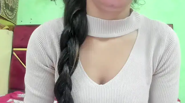 Somiya87 online show from February 17, 2025, 8:06 pm