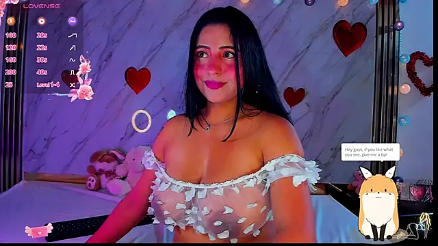 Snapshot of Lana_Parker_01 chatting on June 16, 2026, 12:32 am Lana Parker 01 online show from June 16, 2026, 12:32 am