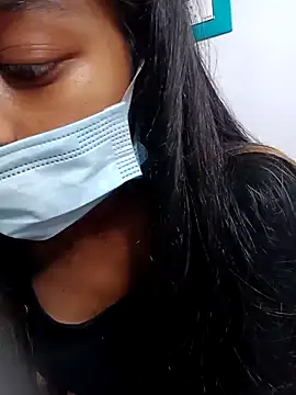 Alpha-QueeN online show from December 25, 2024, 11:43 am