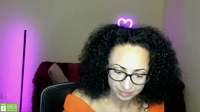 Arianasweety23 online show from September 21, 2025, 5:29 pm