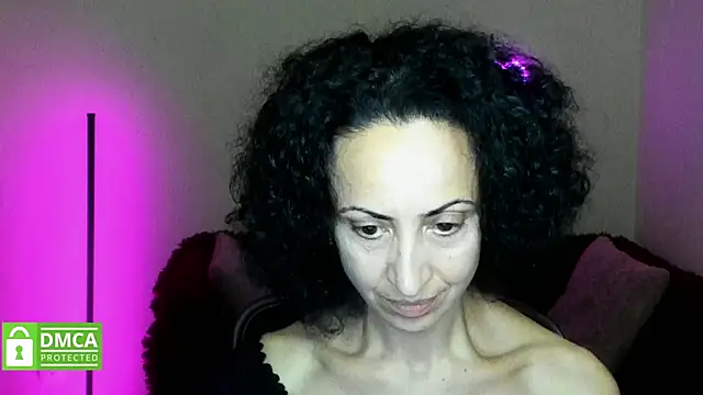 Arianasweety23 online show from October 14, 2025, 5:24 pm