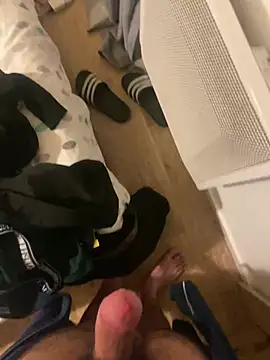 Snapshot of rominoucoquin chatting on January 2, 2025, 9:39 pm rominoucoquin online show from January 2, 2025, 9:39 pm