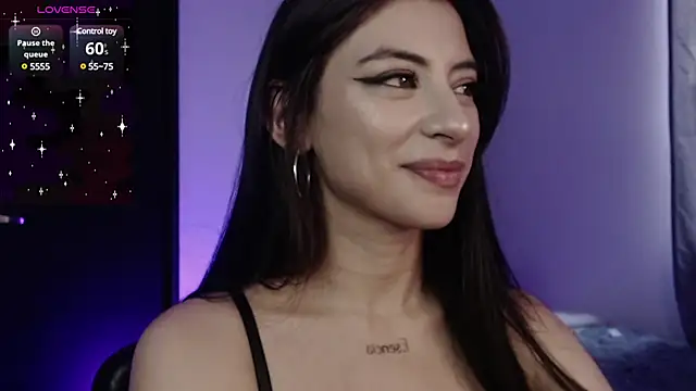 Snapshot of nala-saphir chatting on January 15, 2025, 10:35 pm nala-saphir online show from January 15, 2025, 10:35 pm