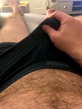 Snapshot of 22TT2295 chatting on December 20, 2025, 9:28 pm 22TT2295 online show from December 20, 2025, 9:28 pm