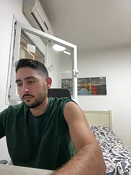 Snapshot of luffykingofpirets chatting on January 13, 2025, 11:41 am luffykingofpirets online show from January 13, 2025, 11:41 am