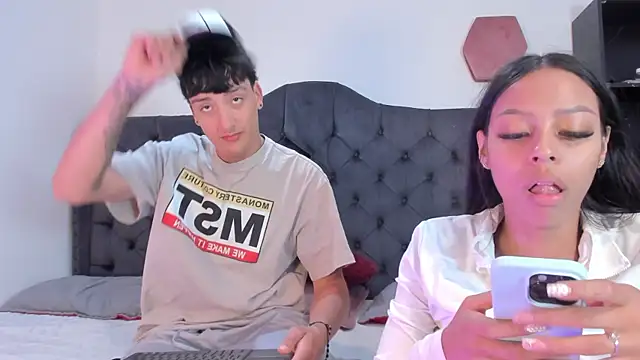 two milkyway online show from April 9, 2026, 1:17 pm