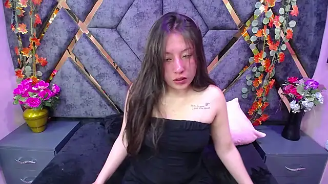 Snapshot of alison_deep chatting on October 4, 2025, 3:41 am alison deep online show from October 4, 2025, 3:41 am