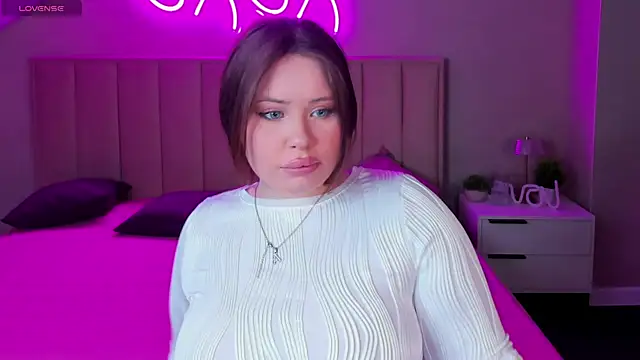 EricaElliott online show from April 22, 2026, 9:49 am