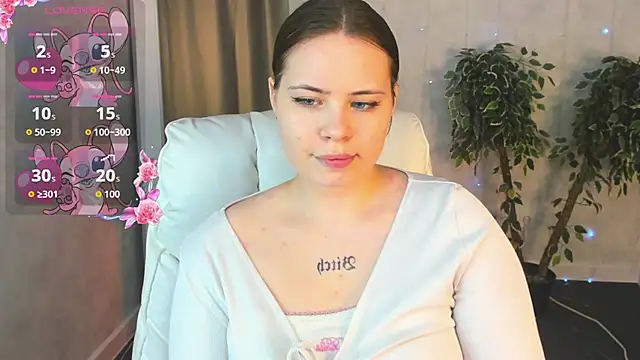 Snapshot of EricaElliott chatting on October 6, 2025, 12:56 am EricaElliott online show from October 6, 2025, 12:56 am