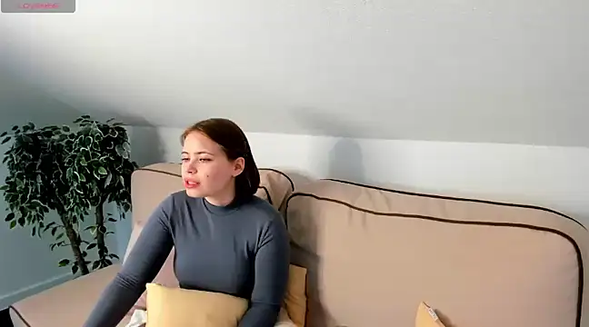 Snapshot of EricaElliott chatting on February 6, 2025, 9:22 am EricaElliott online show from February 6, 2025, 9:22 am