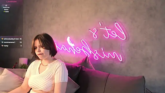 Snapshot of EricaElliott chatting on January 25, 2025, 7:28 am EricaElliott online show from January 25, 2025, 7:28 am