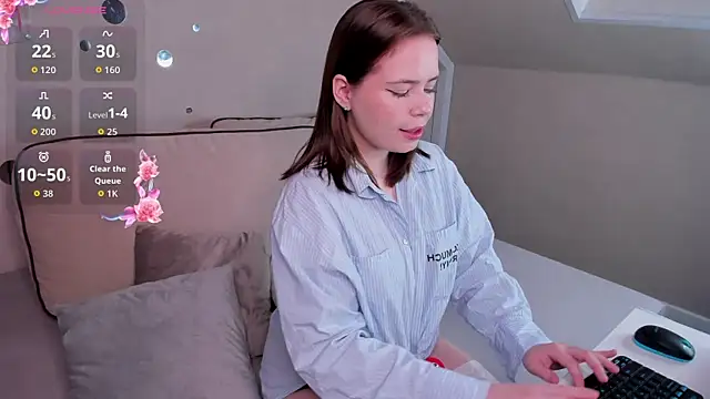 Snapshot of EricaElliott chatting on September 16, 2025, 12:22 am EricaElliott online show from September 16, 2025, 12:22 am