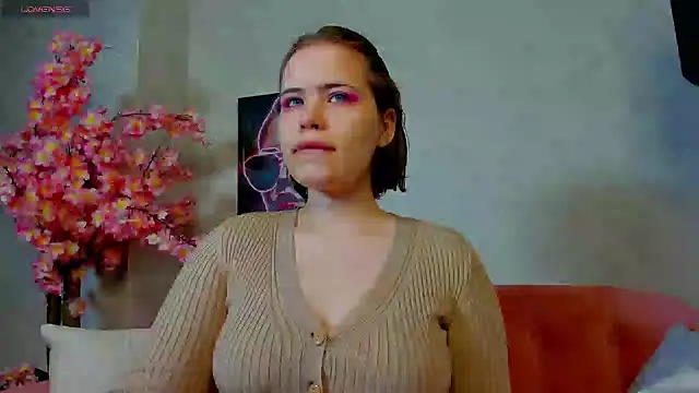 Snapshot of EricaElliott chatting on January 29, 2025, 1:05 am EricaElliott online show from January 29, 2025, 1:05 am