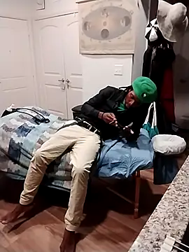 Snapshot of VelvetChocolate7 chatting on October 1, 2025, 4:39 am VelvetChocolate7 online show from October 1, 2025, 4:39 am