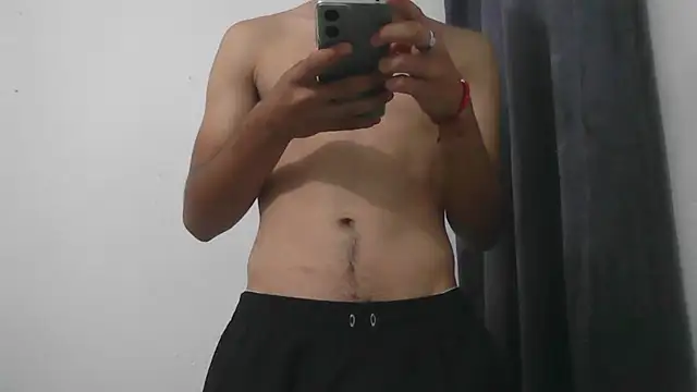 Alejo orz online show from January 15, 2025, 7:55 pm
