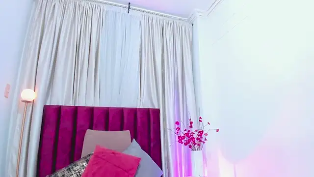 Snapshot of CelesteJoyy chatting on March 19, 2025, 6:12 pm CelesteJoyy online show from March 19, 2025, 6:12 pm