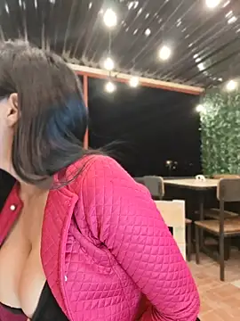 Snapshot of Isabellitasexi38 chatting on January 19, 2026, 1:42 am Isabellitasexi38 online show from January 19, 2026, 1:42 am