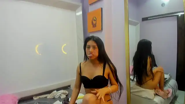 Chloe Martini online show from February 14, 2025, 5:30 am