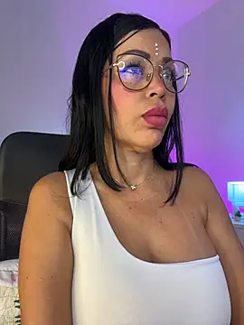 KarolRubi1 online show from March 15, 2026, 7:10 pm