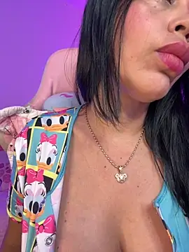 KarolRubi1 online show from September 28, 2025, 3:24 am