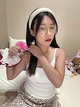 Snapshot of berberson chatting on September 21, 2025, 1:16 pm berberson online show from September 21, 2025, 1:16 pm