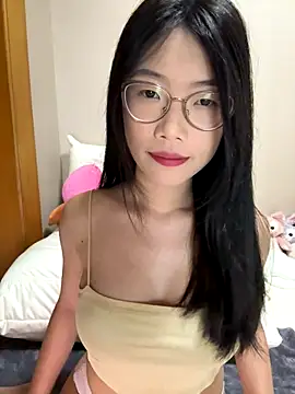 Snapshot of berberson chatting on September 19, 2025, 12:42 pm berberson online show from September 19, 2025, 12:42 pm