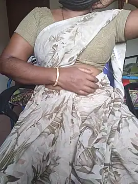 Snapshot of Tamil_roja69 chatting on October 12, 2025, 7:54 am Tamil roja69 online show from October 12, 2025, 7:54 am