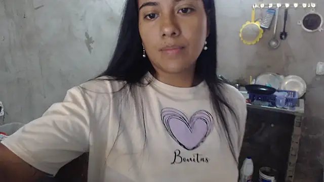 Coral0403 online show from September 27, 2025, 2:01 pm