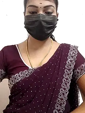 Snapshot of meena_27 chatting on October 18, 2025, 6:26 am meena 27 online show from October 18, 2025, 6:26 am