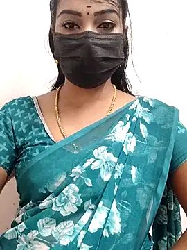 Snapshot of meena_27 chatting on September 30, 2025, 6:19 am meena 27 online show from September 30, 2025, 6:19 am