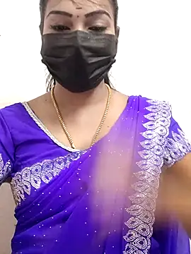 Snapshot of meena_27 chatting on October 17, 2025, 5:33 am meena 27 online show from October 17, 2025, 5:33 am