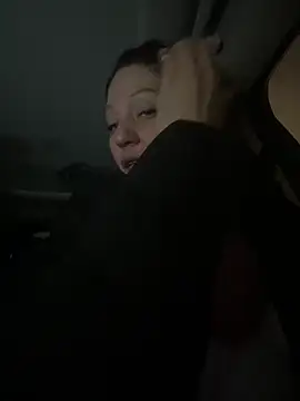 AlessasRoom online show from February 4, 2026, 9:37 am