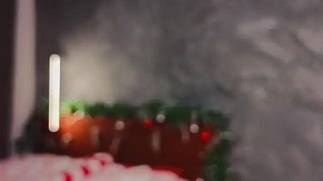 Snapshot of GuinevereGell chatting on December 28, 2024, 5:57 pm GuinevereGell online show from December 28, 2024, 5:57 pm