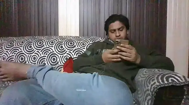 Snapshot of indihotguy chatting on February 10, 2025, 1:44 pm indihotguy online show from February 10, 2025, 1:44 pm