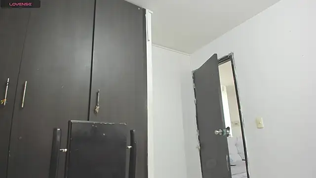 indiraa-channell online show from November 23, 2025, 5:01 pm