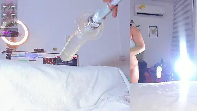 Snapshot of Maria_Jones_ chatting on September 25, 2025, 1:11 am Maria Jones online show from September 25, 2025, 1:11 am