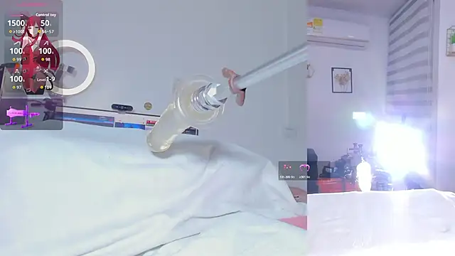 Snapshot of Maria_Jones_ chatting on October 23, 2025, 1:37 am Maria Jones online show from October 23, 2025, 1:37 am