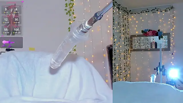 Snapshot of Maria_Jones_ chatting on March 9, 2025, 1:35 am Maria Jones online show from March 9, 2025, 1:35 am