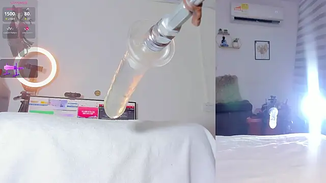 Snapshot of Maria_Jones_ chatting on September 21, 2025, 1:11 am Maria Jones online show from September 21, 2025, 1:11 am