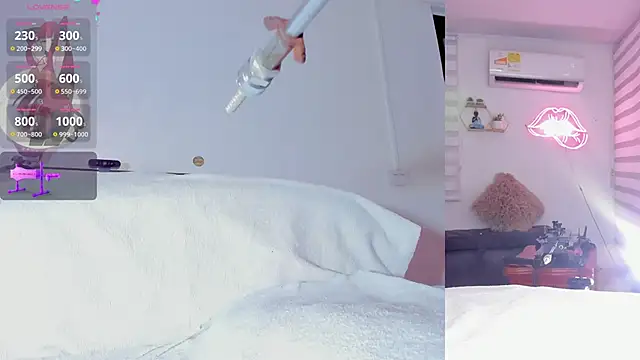 Snapshot of Maria_Jones_ chatting on February 23, 2026, 1:40 am Maria Jones online show from February 23, 2026, 1:40 am