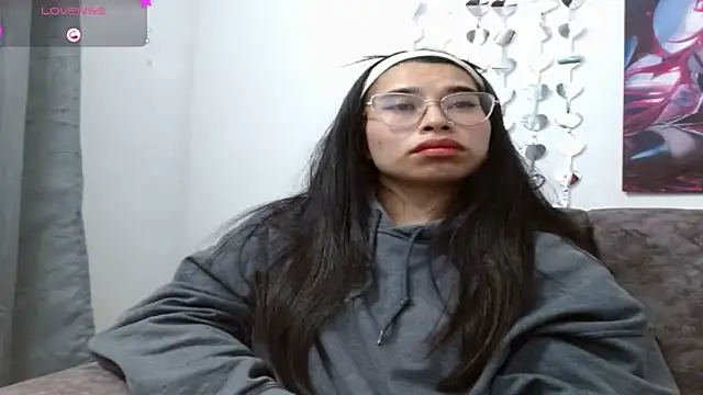 Snapshot of DearAbbiee chatting on September 18, 2025, 11:08 pm DearAbbiee online show from September 18, 2025, 11:08 pm