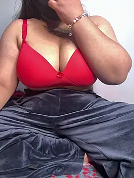 tanvihot2 online show from December 21, 2025, 2:41 pm