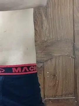 fakelove95 online show from October 24, 2025, 4:28 pm