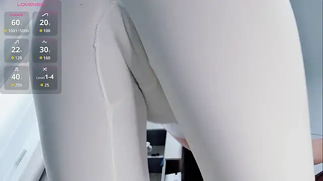 Caicai-a online show from February 1, 2026, 8:01 am